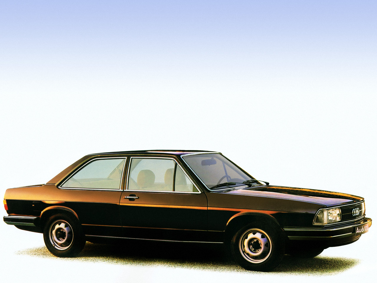 Audi 100 2-door Sedan 100, 85hp (Automatic)